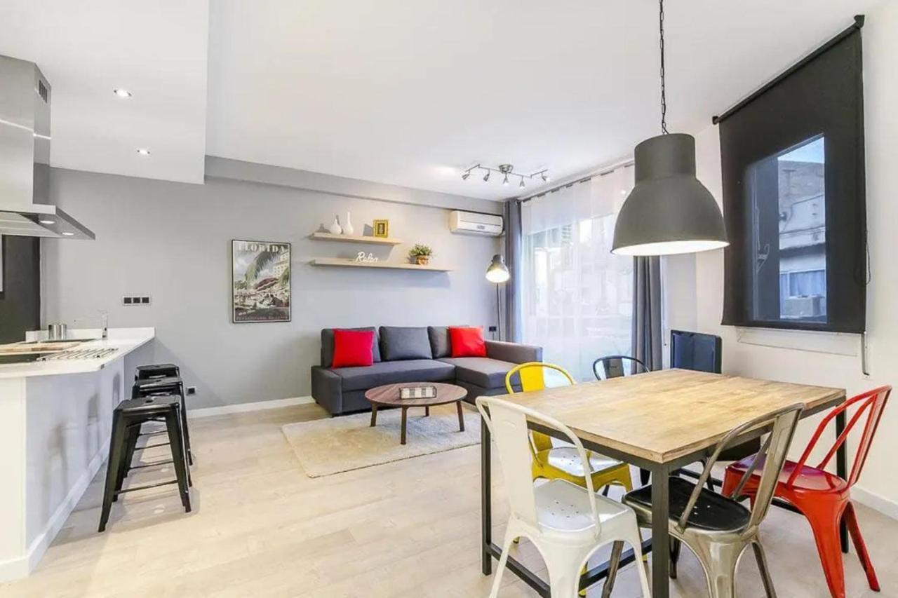 51sam1021 - Modern Near Montjuic Barcellona